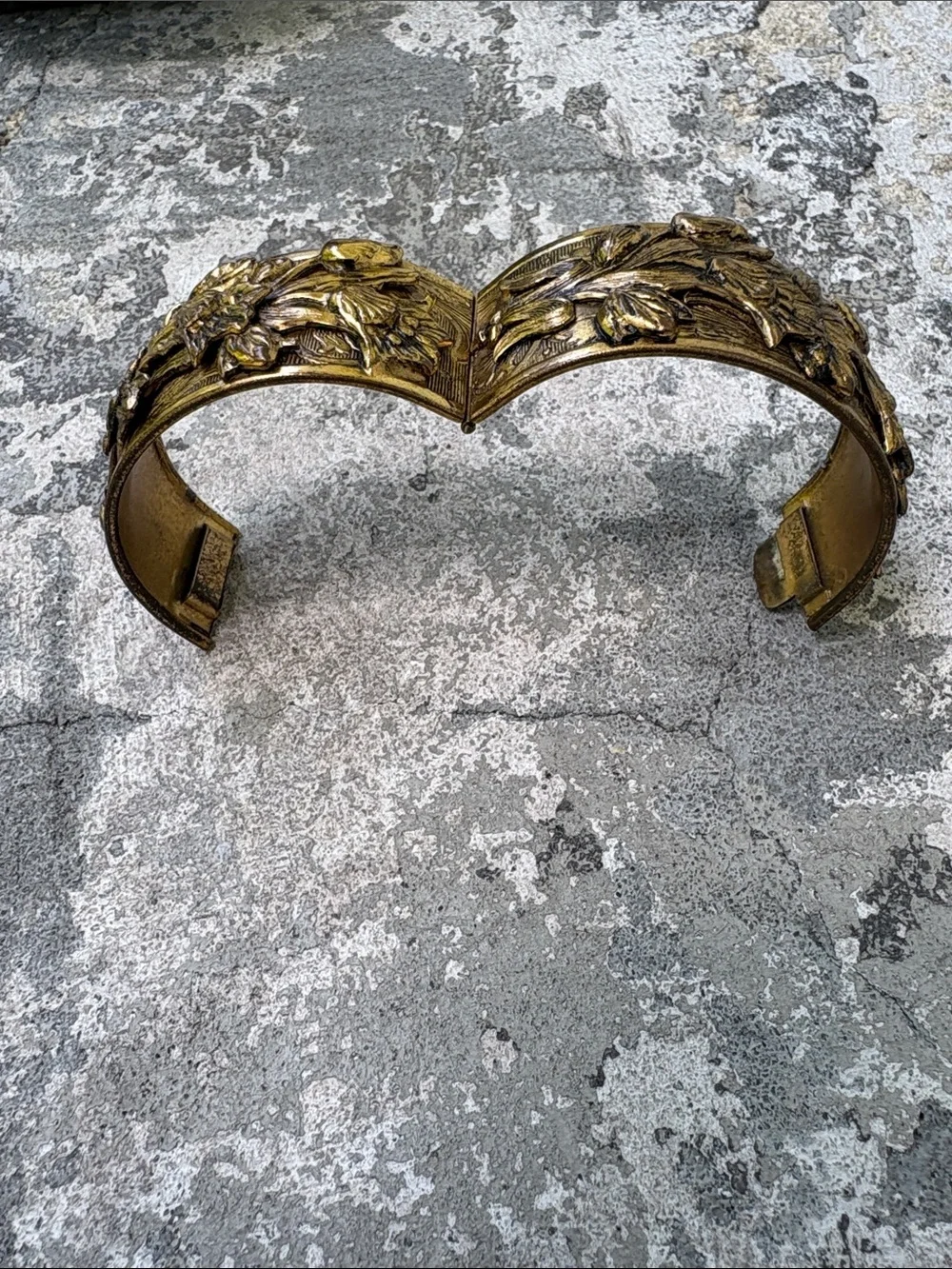 Victorian style Repousse floral hinged bangle